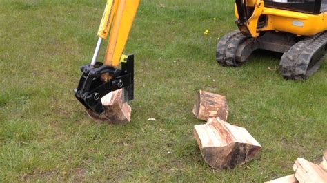 mini digger log splitter